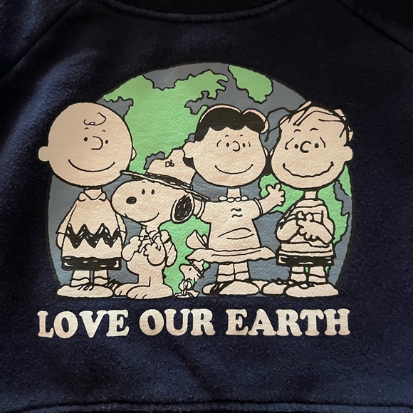 Snoopy Peanuts Gap 6-12 month sweater - Picture 3 of 3